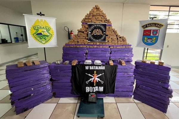 Policiais do Paraná apreendem 3 toneladas de maconha em janeiro, mais do que em 2022 inteiro - Foto: PMPR