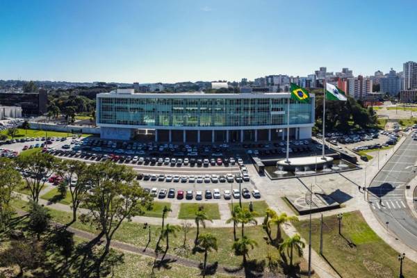 Curitiba, 28 de junho de 2023 - Palácio Iguaçu, sede do Poder Executivo do Paraná, localizado no Centro Cívico, em Curitiba, capital do Estado. - Foto: Roberto Dziura Jr/AEN